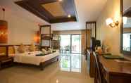 BEDROOM Lanta Resort