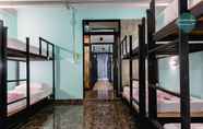 Kamar Tidur 4 The Guest Hotel 