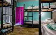 Kamar Tidur 5 The Guest Hotel 