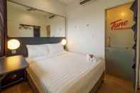 Bedroom Tune Hotel KLIA Aeropolis (Airport Hotel)