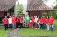 Bangunan Cozy Family at Villa Parikesit