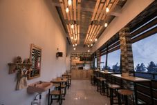 レストラン Ardian Borobudur