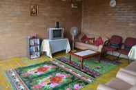 Common Space D'Aman Homestay Parit Raja Darat