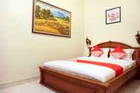 Bedroom OYO 465 Alam Citra Bed & Breakfast Near RSUD Bantul