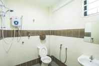 Toilet Kamar Mr. J Homestay @ Jalan Sri Cemerlang