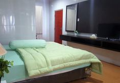 Bedroom 3 Nasional Hotel