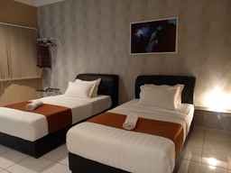 NDE Hotel, Rp 607.497