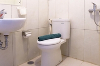 In-room Bathroom 2 BR Niffaro Park by Travelio