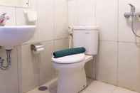 Toilet Kamar 2 BR Niffaro Park by Travelio
