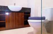 Toilet Kamar 3 3 BR Istana Harmoni