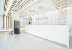 Lobby 6 Minimalist Hotel