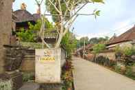 Luar Bangunan Indah Homestay