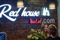 Sảnh chờ Redhouse Backpacker Hostel