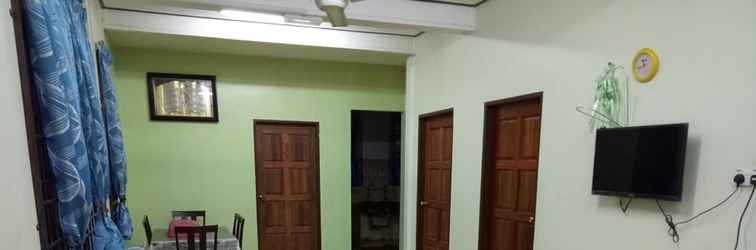 Lobby Rumah Rehat Seri Desa Losong (A)