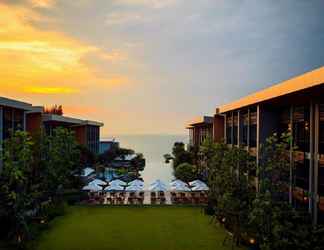 Bangunan 2 Renaissance Pattaya Resort & Spa