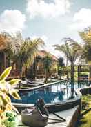 SWIMMING_POOL Ocho Bali Villa