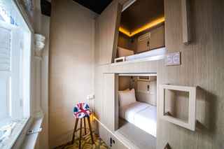 CUBE Boutique Capsule Hotel @ Kampong Glam, Rp 1.022.655