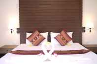 Bilik Tidur Naithon Beach Mansion