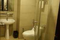 In-room Bathroom My Inn Hotel Lahad Datu