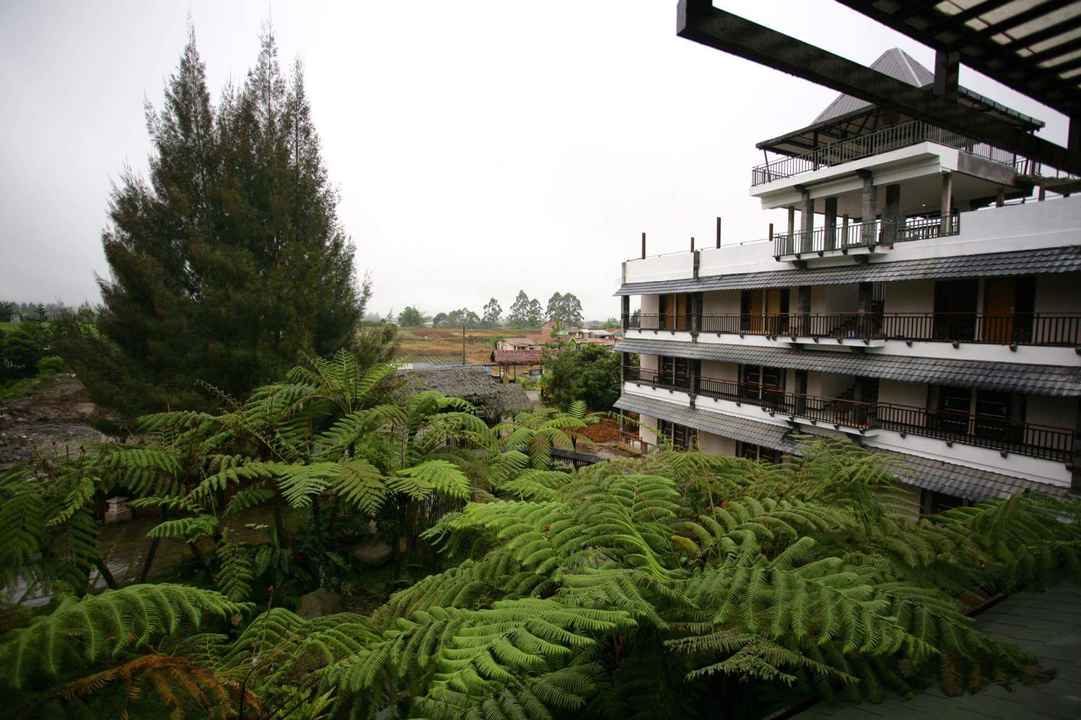 Foto Kolam Renang Hotel Kalang Ulu