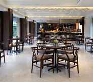 Restoran 7 Fairfield by Marriott Bali Legian