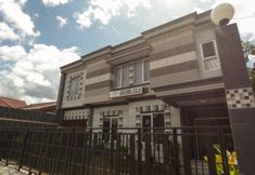 外部的 6 Clean Room at Maison Jogja Syariah Guesthouse