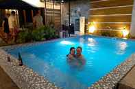 บาร์ คาเฟ่ และเลานจ์ Indah Nusantara Homestay Banyuwangi