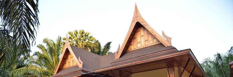 Lobi Dusit Phuphaya Resort 