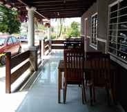 Lobby 3 MZR Homestay Geliga