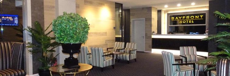 Lobby Bayfront Hotel