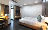 Kamar Tidur 4 Thanburi Hotel