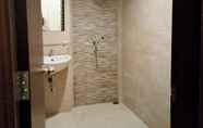 Toilet Kamar 7 Size Inn