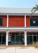 EXTERIOR_BUILDING Suratthani Airport Hostel