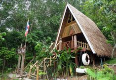 Lobi 6 Pi Creek Hideaway Resort