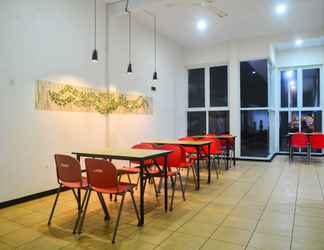 Sảnh chờ 2 Hotel Grand Pacific Pangandaran