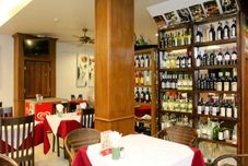 레스토랑 Kata Green Beach Hotel