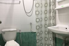 Phòng tắm bên trong Suk 22