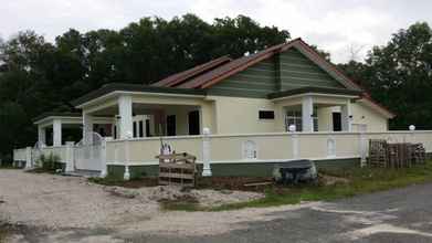 Luar Bangunan 4 Homestay Az-Zahra 1