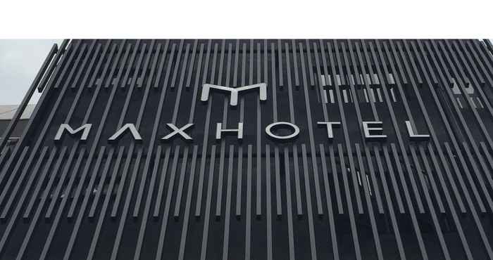 ภายนอกอาคาร Max Hotel Subang Jaya