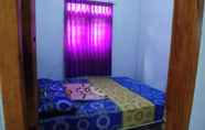 Kamar Tidur 6 Homestay Raga Bromo - Three Bedroom