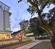 Exterior 3 Whiz Prime Hotel Khatib Sulaiman Padang