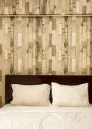 BEDROOM Vintage Apartment at Kelapa Gading