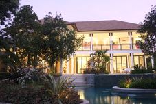 Exterior Akilea Villas