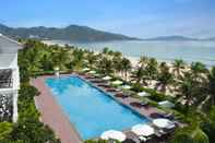 Swimming Pool Melia Vinpearl Cam Ranh Beach Resort