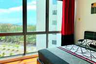 Bilik Tidur Brand New Seaview Deluxe Suite