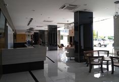 Lobi 2 Lintas Platinum Hotel