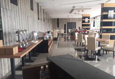 Restoran 7 Lintas Platinum Hotel