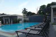 Swimming Pool Thuan Resort