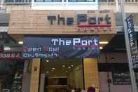 ภายนอกอาคาร The Port Hostel by Suwatchai