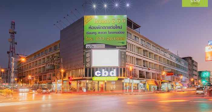 Bên ngoài CBD Hotel